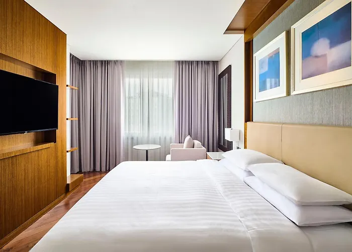 Courtyard By Marriott Seoul Times Square